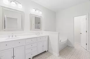 3642 Olympia Dr, Raleigh, NC 27603 - Photo 20