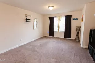 2000 Ginseng Ln, Raleigh, NC 27603 - Photo 14