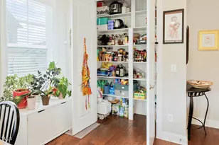 910 Wake Towne Dr, Raleigh, NC 27609 - Photo 10