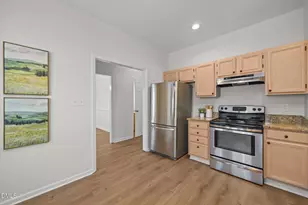 206 Riverwalk Cir, Cary, NC 27511 - Photo 6