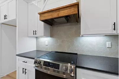 2560 Lassiter Road, Four Oaks, NC 27524 - Photo 18