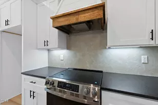 2560 Lassiter Rd, Four Oaks, NC 27524 - Photo 18