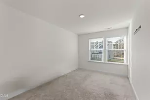 389 Channel Drop Dr, Clayton, NC 27520 - Photo 24