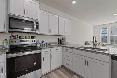 389 Channel Drop Drive, Clayton, NC 27520 - Photo 10