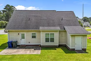 2400 Camille Dr, Winterville, NC 28590 - Photo 8