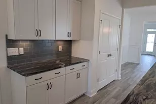 344 Village Walk Dr, Clayton, NC 27520 - Photo 8