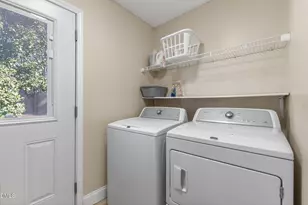 2504 Oakes Plantation Dr, Raleigh, NC 27610 - Photo 16