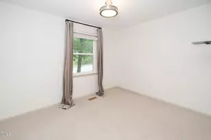 1010 Castalia Dr, Cary, NC 27513 - Photo 12
