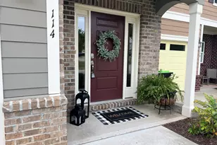 114 Pleasant Glen Ln, Apex, NC 27539 - Photo 2