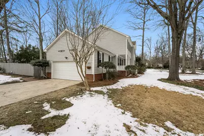 706 Edinburgh Court, Burlington, NC 27215 - Photo 2