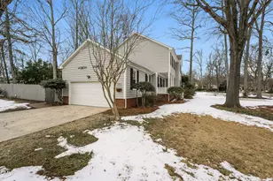 706 Edinburgh Ct, Burlington, NC 27215 - Photo 2