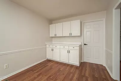 706 Edinburgh Court, Burlington, NC 27215 - Photo 8