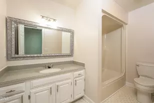 706 Edinburgh Ct, Burlington, NC 27215 - Photo 18