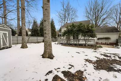 706 Edinburgh Court, Burlington, NC 27215 - Photo 20
