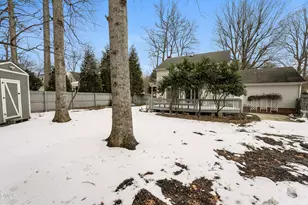 706 Edinburgh Ct, Burlington, NC 27215 - Photo 20