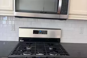 725 Edgewater Ridge Ct, Apex, NC 27523 - Photo 10