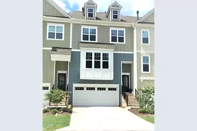 725 Edgewater Ridge Court, Apex, NC 27523 - Photo 2