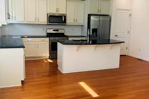 725 Edgewater Ridge Ct, Apex, NC 27523 - Photo 8