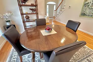 226 Edgewater Cir, Chapel Hill, NC 27516 - Photo 8