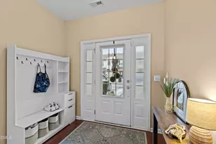305 Leighann Ridge Ln, Rolesville, NC 27571 - Photo 2