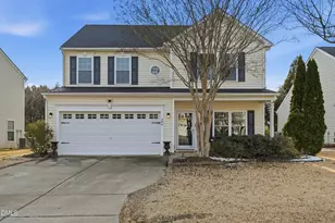 304 Wellspring Dr, Holly Springs, NC 27540 - Photo 4