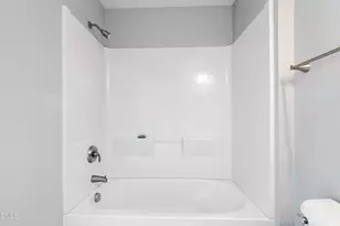 10321 Sablewood Dr, Raleigh, NC 27617 - Photo 32