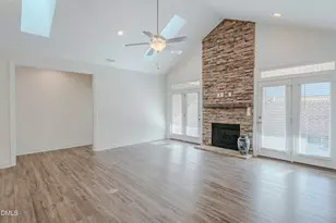 194 Dunvegan Ln, Burlington, NC 27215 - Photo 6