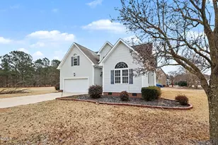 40 Breckenridge Pl, Dunn, NC 28334 - Photo 2