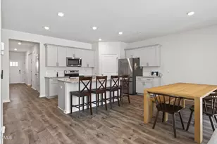 35 Hickory Holw Cir, Youngsville, NC 27596 - Photo 4