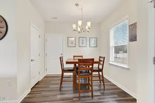 2212 Fairway Green Dr, Fuquay-Varina, NC 27526 - Photo 8