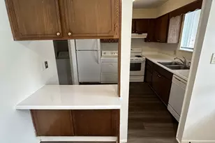 2365 Champion Ct, Raleigh, NC 27606 - Photo 6