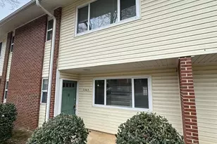 2365 Champion Ct, Raleigh, NC 27606 - Photo 2