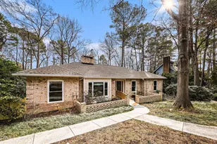 2477 Foxwood Dr, Chapel Hill, NC 27514 - Photo 2