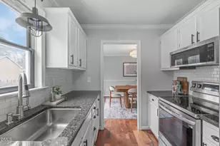 2003 Pathway Dr, Chapel Hill, NC 27516 - Photo 14