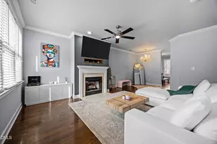 132 Ashton Hall Ln, Raleigh, NC 27609 - Photo 4