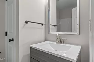 2813 Bedfordshire Ct, Raleigh, NC 27604 - Photo 26