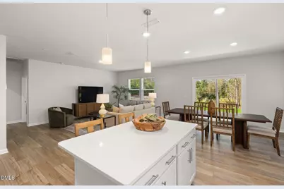 433 Woodbluff Drive, Sanford, NC 27330 - Photo 2