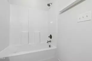 8121 Fieldcrest Ln, Fuquay Varina, NC 27526 - Photo 34