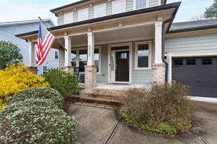 8121 Fieldcrest Ln, Fuquay Varina, NC 27526 - Photo 2