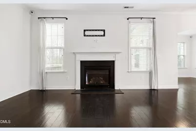 8121 Fieldcrest Lane, Fuquay Varina, NC 27526 - Photo 8