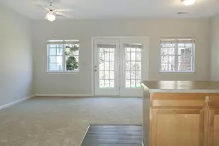 70 Cole Pl, Chapel Hill, NC 27517 - Photo 4