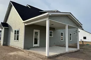 3763 Huntcliff Dr, La Grange, NC 28551 - Photo 14