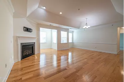 10510 Rosegate Court #301, Raleigh, NC 27617 - Photo 2