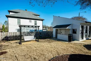 211 Ashe Ave, Raleigh, NC 27605 - Photo 8