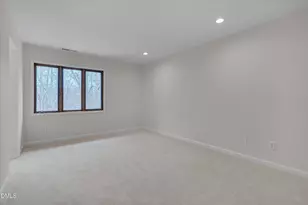 3 Creekview Ln, Durham, NC 27705 - Photo 24