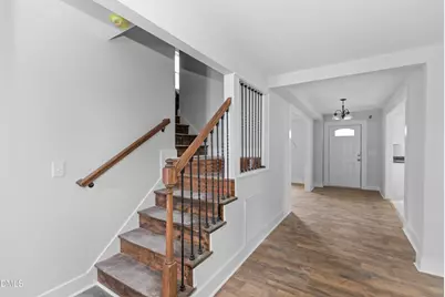 305 E Harnett Street, Benson, NC 27504 - Photo 16