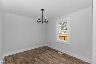 305 E Harnett St, Benson, NC 27504 - Photo 16