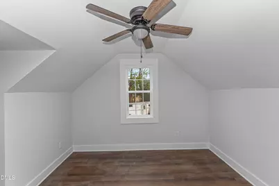 305 E Harnett Street, Benson, NC 27504 - Photo 22