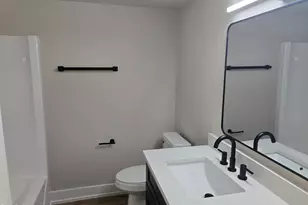 500 Umstead Dr, Chapel Hill, NC 27516 - Photo 20