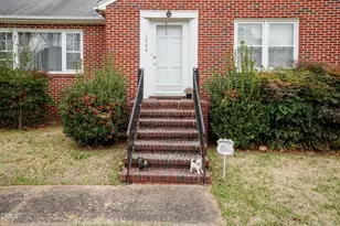 1204 Roanoke Ave, Henderson, NC 27536 - Photo 6